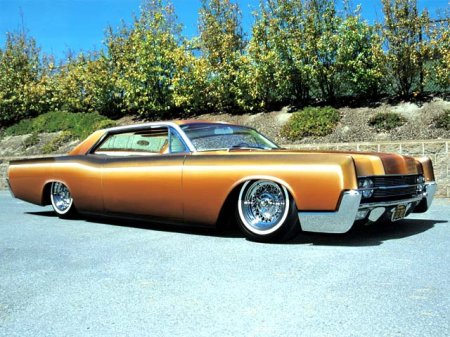 Cadillac CTS:    